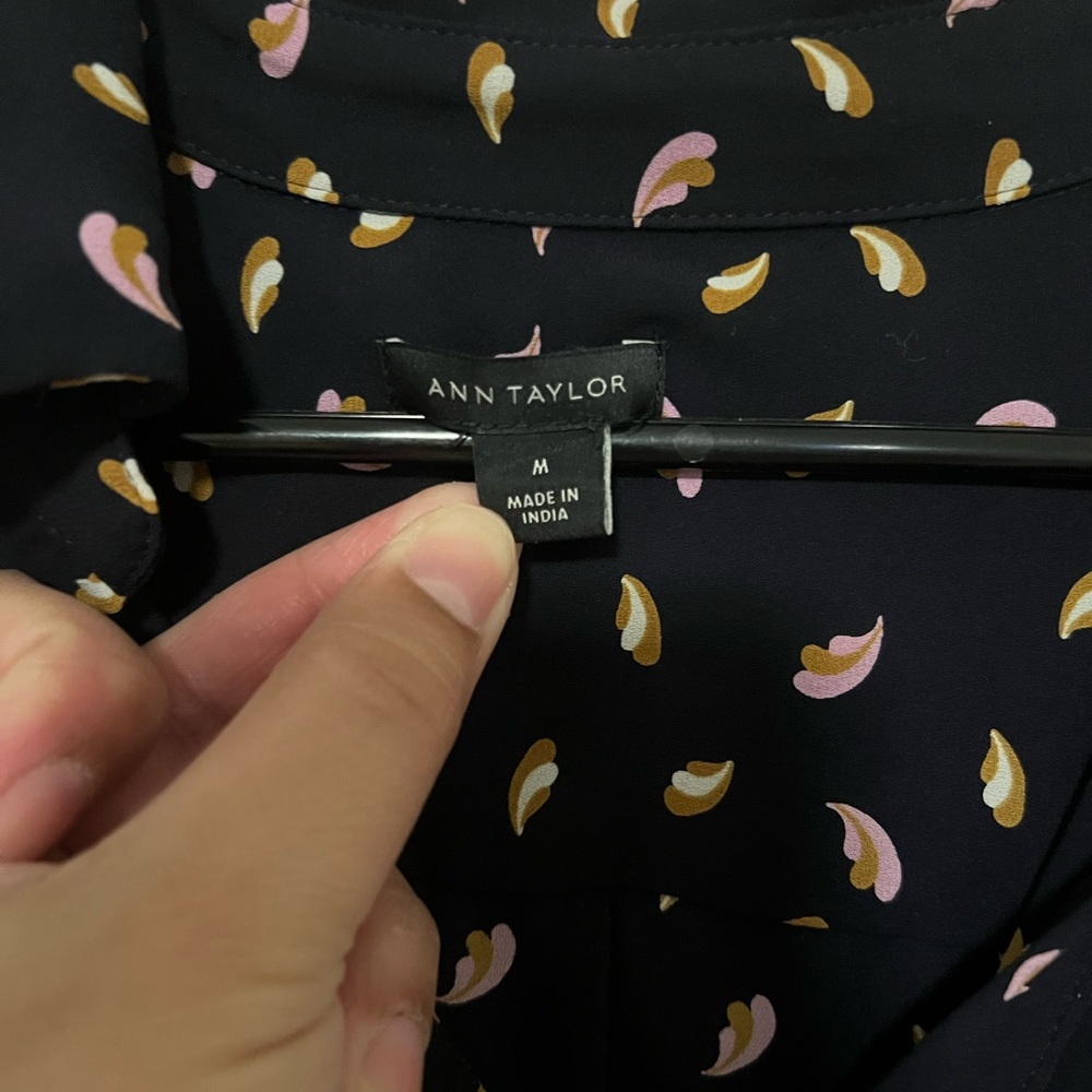 Ann Taylor Navy Blouse - Picture 2 of 4